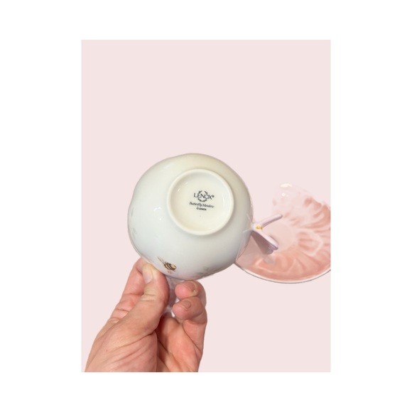 Butterfly Meadow Figural Pink Cup & Saucer - Picture 3 of 5